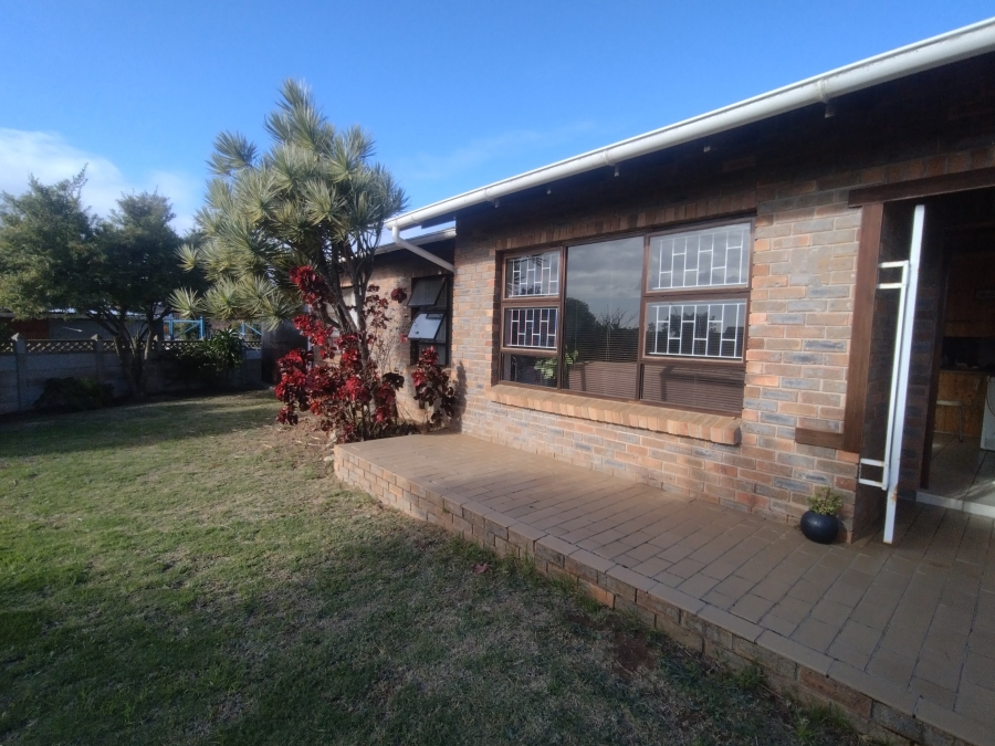 3 Bedroom Property for Sale in Noorsekloof Eastern Cape